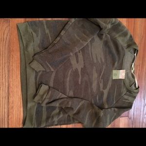 NWT Alternative Earth sweatshirt